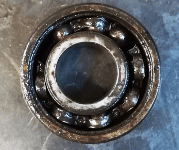 cuscinetti auto consumati